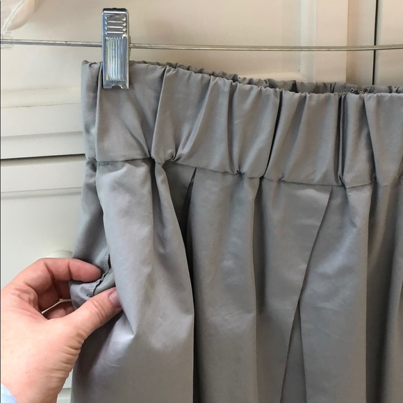 Banana Republic miniskirt - Picture 3 of 4